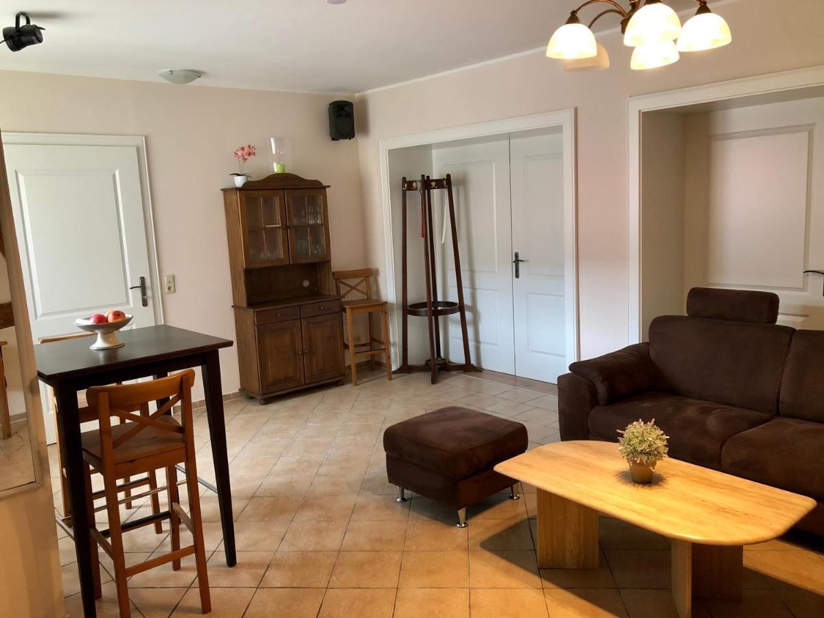 Ferienwohnung "Ankerplatz" Mit 2 Schlafzimmern ไรน์สแบร์ก ภายนอก รูปภาพ
