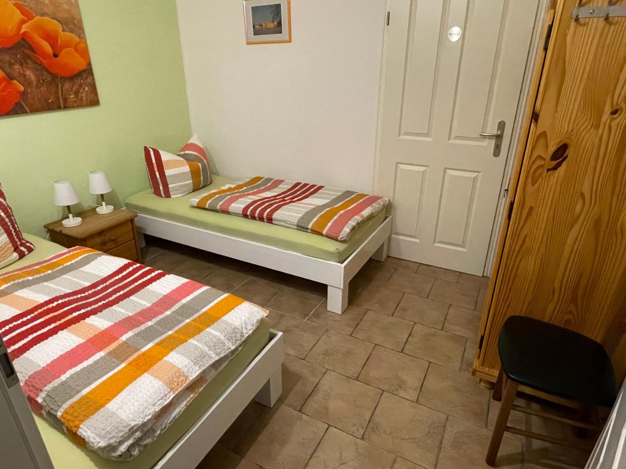 Ferienwohnung "Ankerplatz" Mit 2 Schlafzimmern ไรน์สแบร์ก ภายนอก รูปภาพ